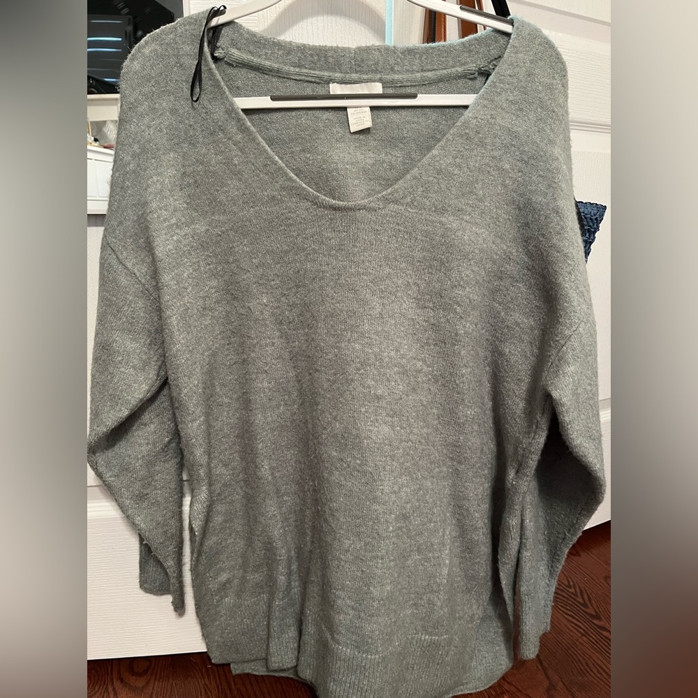 H&M size small sweater